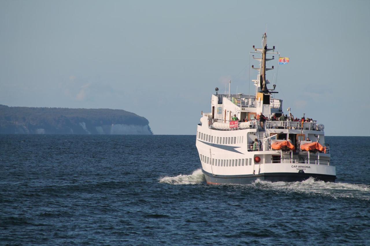Bruchbude Mit Meerblick Binz Exterior photo